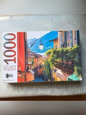 NEW in box -Mindbogglers - Lake Como 1000 piece puzzle